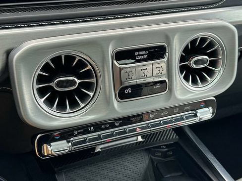 Certified 2025 Mercedes-Benz G 63 AMG 4MATIC image 30