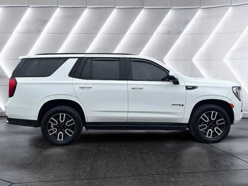 Used 2022 GMC Yukon AT4 image 8