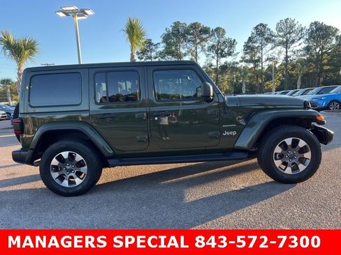 Used 2021 Jeep Wrangler Unlimited Sahara image 4