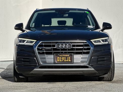 Used 2018 Audi Q5 2.0T w/ Premium Plus Package image 9