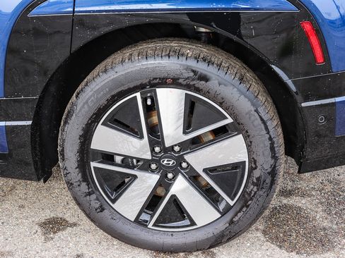 New 2026 Hyundai Ioniq 9 SEL AWD/4WD image 10