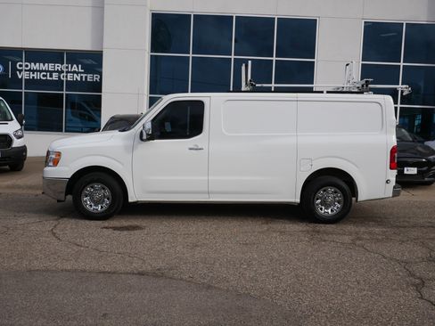 Used 2019 Nissan NV 3500 SL w/ Navigation Package image 26