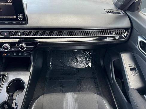 Certified 2025 Honda Civic Sport image 28