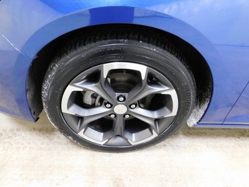 Used 2023 Chevrolet Malibu LT image 11