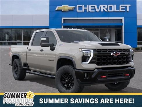 New 2026 Chevrolet Silverado 2500 ZR2 w/ LPO, Dark Essentials Package AWD/4WD image 7