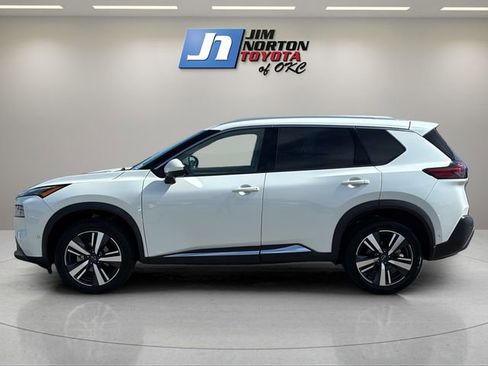 Used 2023 Nissan Rogue SL w/ SL Premium Package FWD image 8