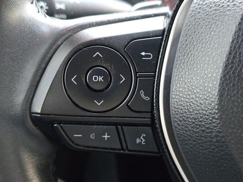 Used 2020 Toyota Corolla SE image 29