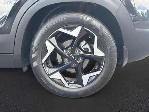 Used 2024 Kia Seltos EX FWD image 31