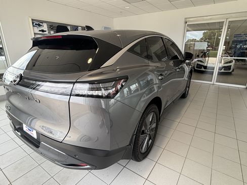 Used 2026 Nissan Murano SL AWD/4WD image 7