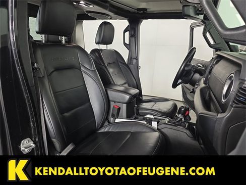 Used 2020 Jeep Gladiator Overland image 22