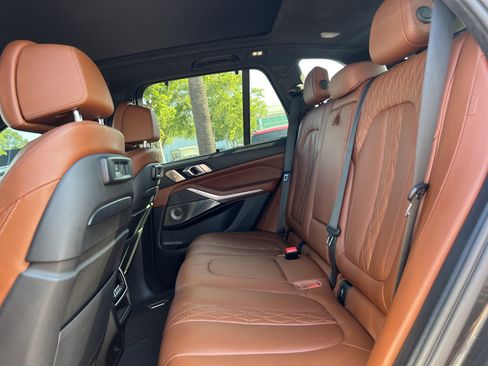 Used 2021 BMW X5 M50i w/ Executive Package AWD/4WD image 31