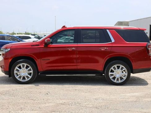 Certified 2024 Chevrolet Tahoe High Country AWD/4WD image 4