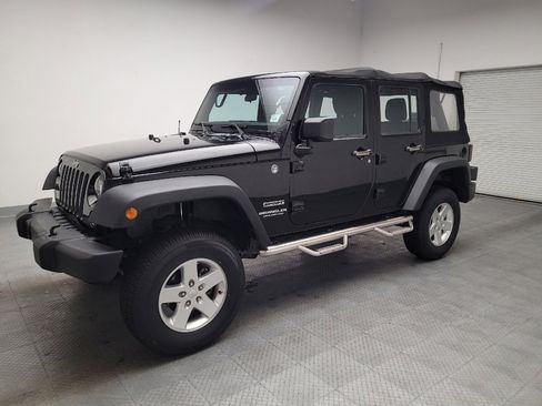Used 2015 Jeep Wrangler Unlimited Sport w/ Connectivity Group AWD/4WD image 2