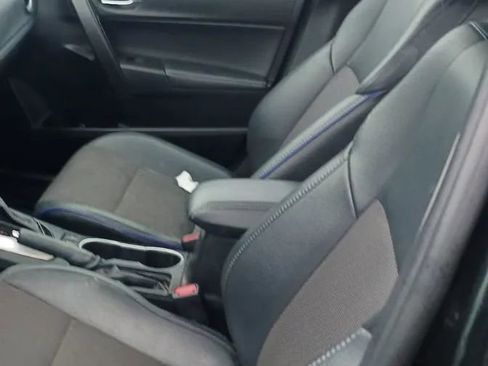 Used 2018 Toyota Corolla SE image 5