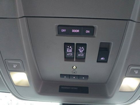 Used 2018 Chevrolet Silverado 1500 LTZ Z71 w/ Centennial Edition image 37