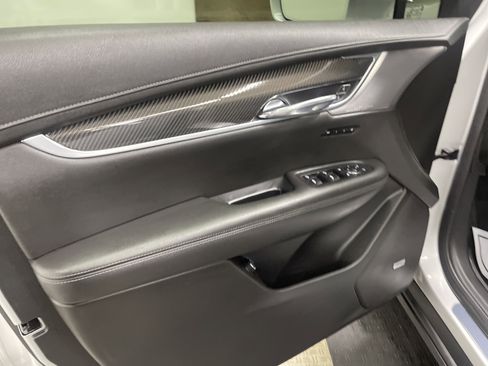 Used 2020 Cadillac XT6 Sport image 10