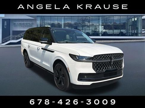 Used 2025 Lincoln Navigator L Black Label AWD/4WD image 1