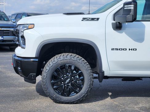 New 2026 Chevrolet Silverado 2500 LT w/ Trail Boss Package image 6