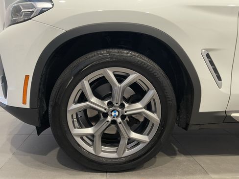 Used 2024 BMW X3 xDrive30i w/ Premium Package AWD/4WD image 7