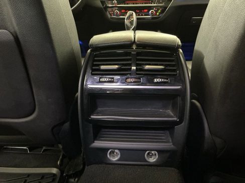 Used 2018 BMW 540i RWD image 27