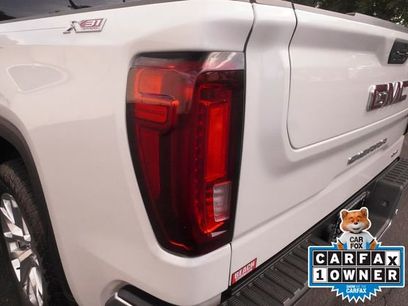 Used 2021 GMC Sierra 1500 SLT w/ SLT Premium Plus Package