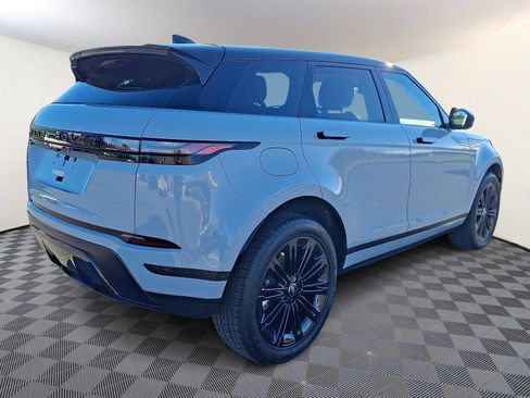 Used 2025 Land Rover Range Rover Evoque S image 4