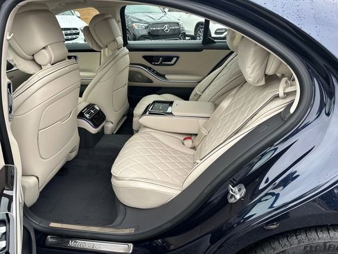 New 2026 Mercedes-Benz S 500 4MATIC image 24
