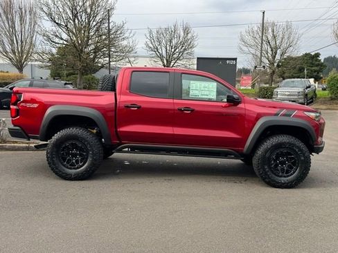 New 2026 Chevrolet Colorado ZR2 w/ ZR2 Bison Edition AWD/4WD image 8