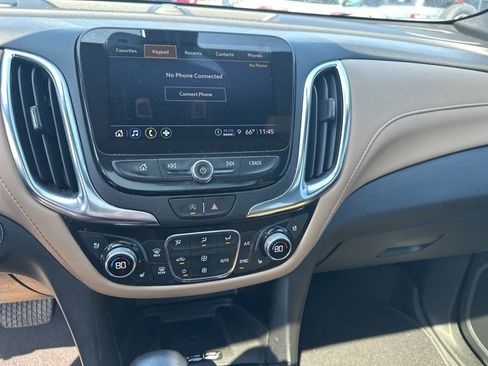 Used 2022 Chevrolet Equinox Premier AWD/4WD image 9