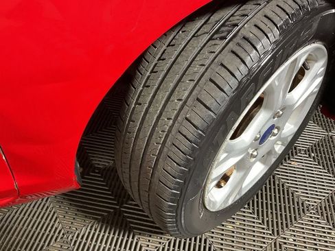 Used 2015 Ford Fiesta SE FWD image 35