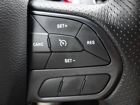 Used 2025 Dodge Durango GT AWD/4WD image 10