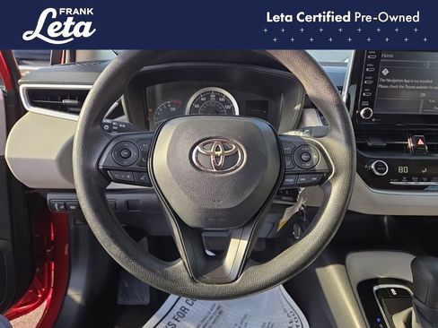 Used 2021 Toyota Corolla LE image 20
