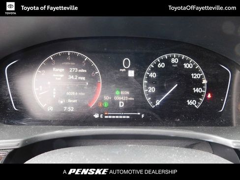 Used 2025 Honda Civic Sport image 11