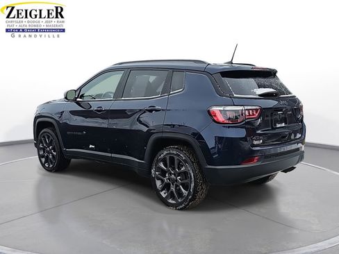 Used 2021 Jeep Compass 80th Special Edition image 7