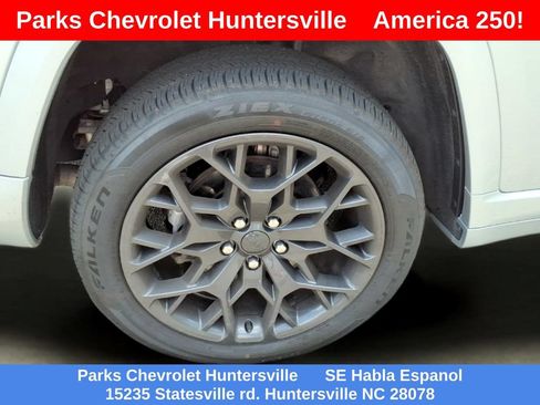 Used 2023 Jeep Grand Cherokee L Summit AWD/4WD image 36