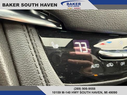 Used 2023 Cadillac XT6 Luxury image 30