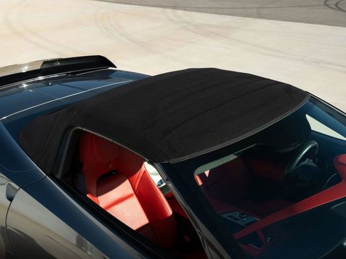 Used 2015 Chevrolet Corvette Z06 w/ Z07 Performance Package image 43