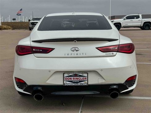 Used 2022 INFINITI Q60 Red Sport 400 w/ Carbon Fiber Package image 4