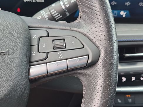 Used 2024 Cadillac XT4 Sport FWD image 18