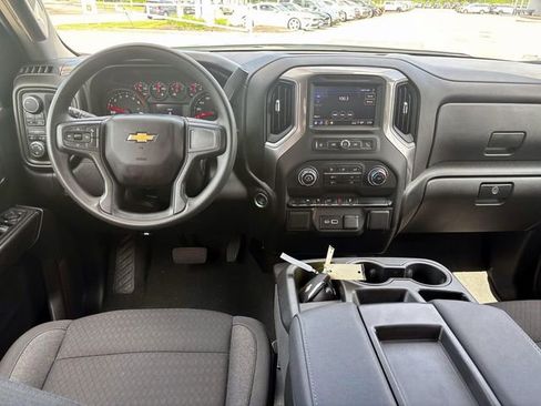 Used 2025 Chevrolet Silverado 1500 Custom w/ LPO, Dark Essentials Package AWD/4WD image 12