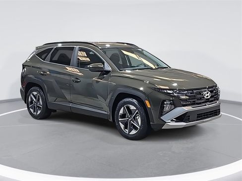 New 2026 Hyundai Tucson SEL image 3