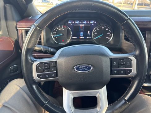 Used 2023 Ford Expedition Max Limited image 14
