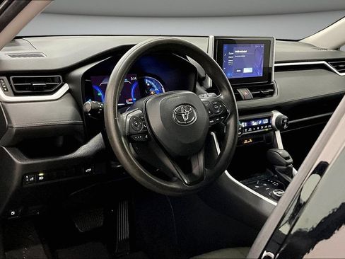 Used 2023 Toyota RAV4 XLE w/ Convenience Package AWD/4WD image 17