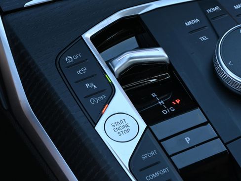 Certified 2025 BMW 330i 330i image 20