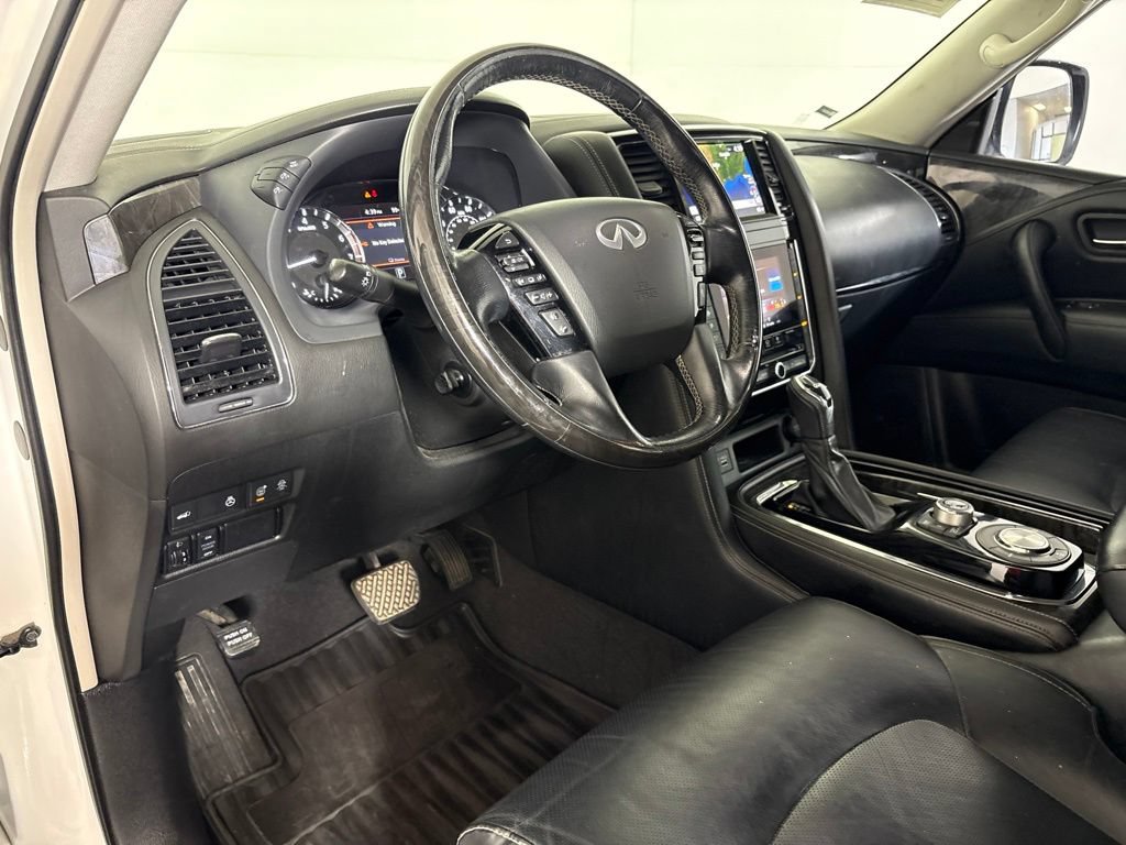 Used 2021 INFINITI QX80 Luxe w/ All-Season Package RWD image 21