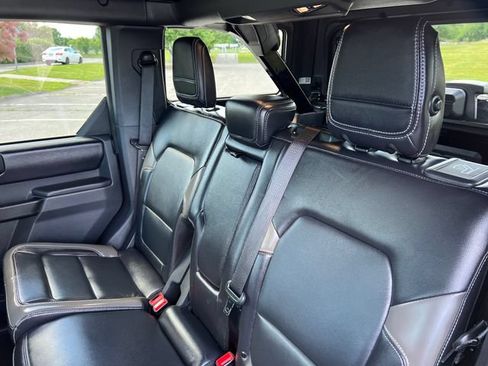 Used 2025 Ford Bronco Outer Banks AWD/4WD image 25