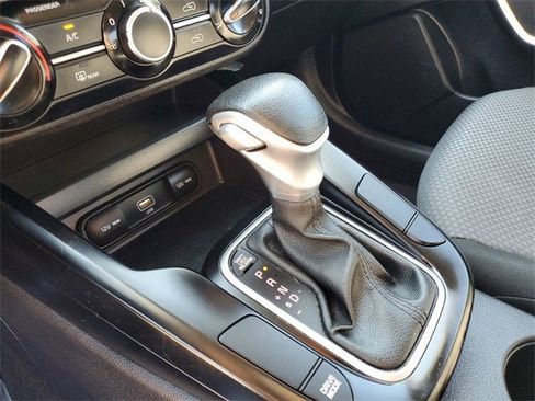 Used 2020 Kia Soul LX image 26