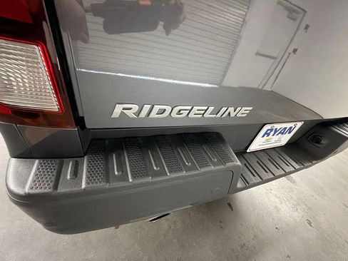 Used 2023 Honda Ridgeline RTL-E image 32