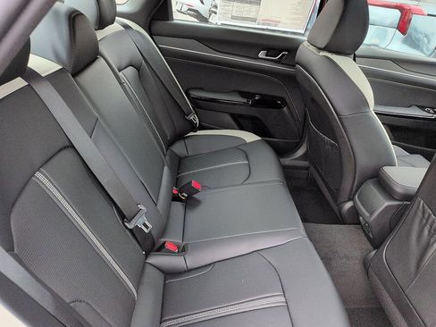 New 2026 Kia K5 GT-Line image 8