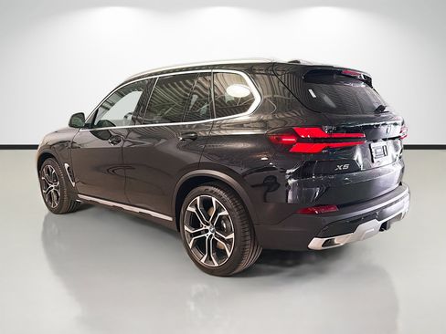 New 2026 BMW X5 xDrive50e AWD/4WD image 5